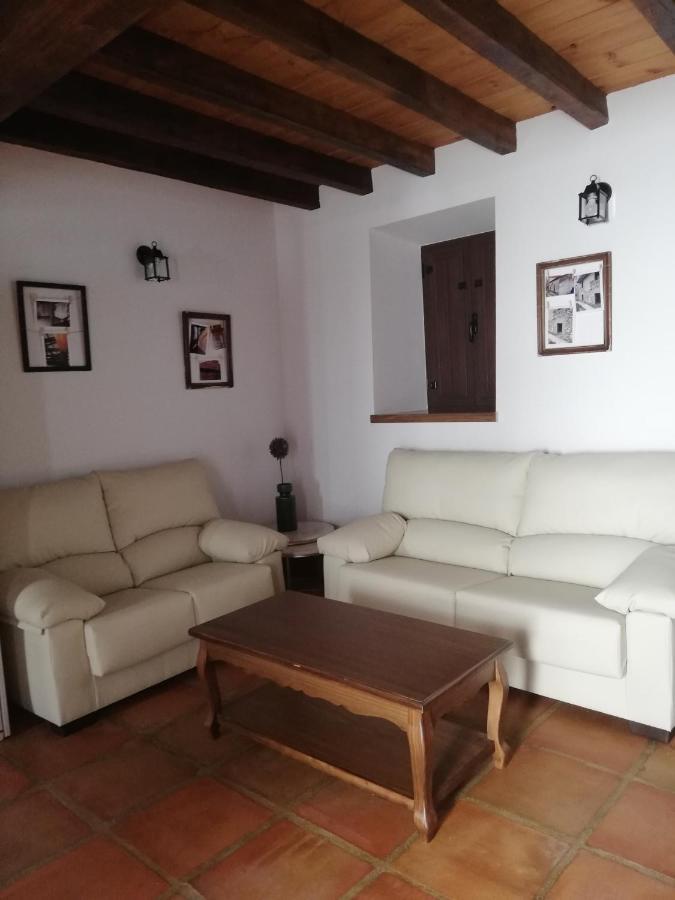 Casa Rural El Enebro 4 Estrellas Navamorcuende Exterior foto